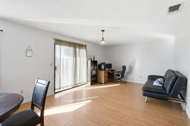 $470,000 | 17232 Mark Road, Madera, CA 93636