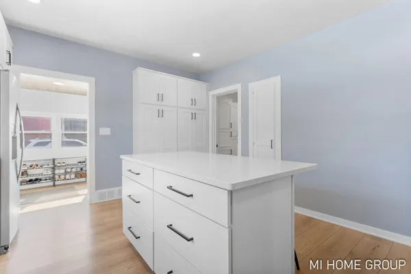 $465,000 | 4958 136th Avenue, Hamilton, MI 49419