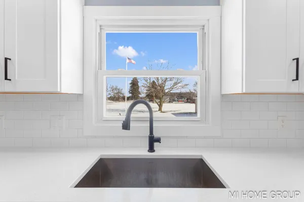 $465,000 | 4958 136th Avenue, Hamilton, MI 49419