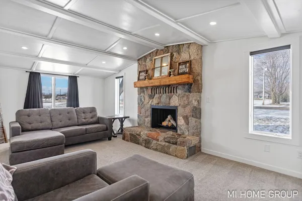 $465,000 | 4958 136th Avenue, Hamilton, MI 49419