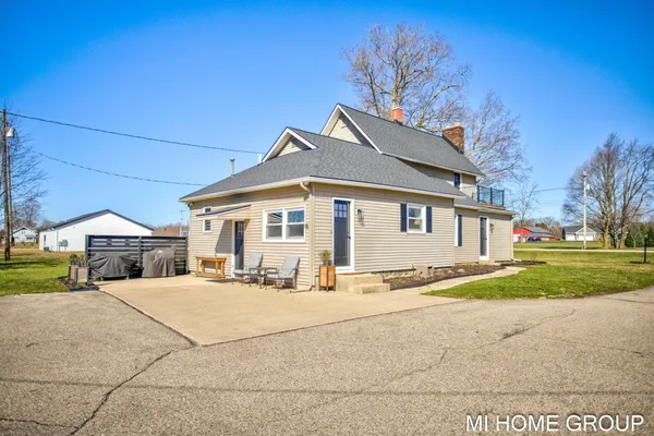 $465,000 | 4958 136th Avenue, Hamilton, MI 49419