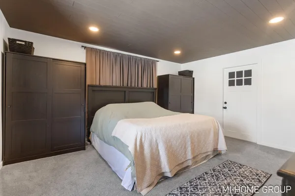 $465,000 | 4958 136th Avenue, Hamilton, MI 49419