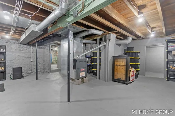 $465,000 | 4958 136th Avenue, Hamilton, MI 49419