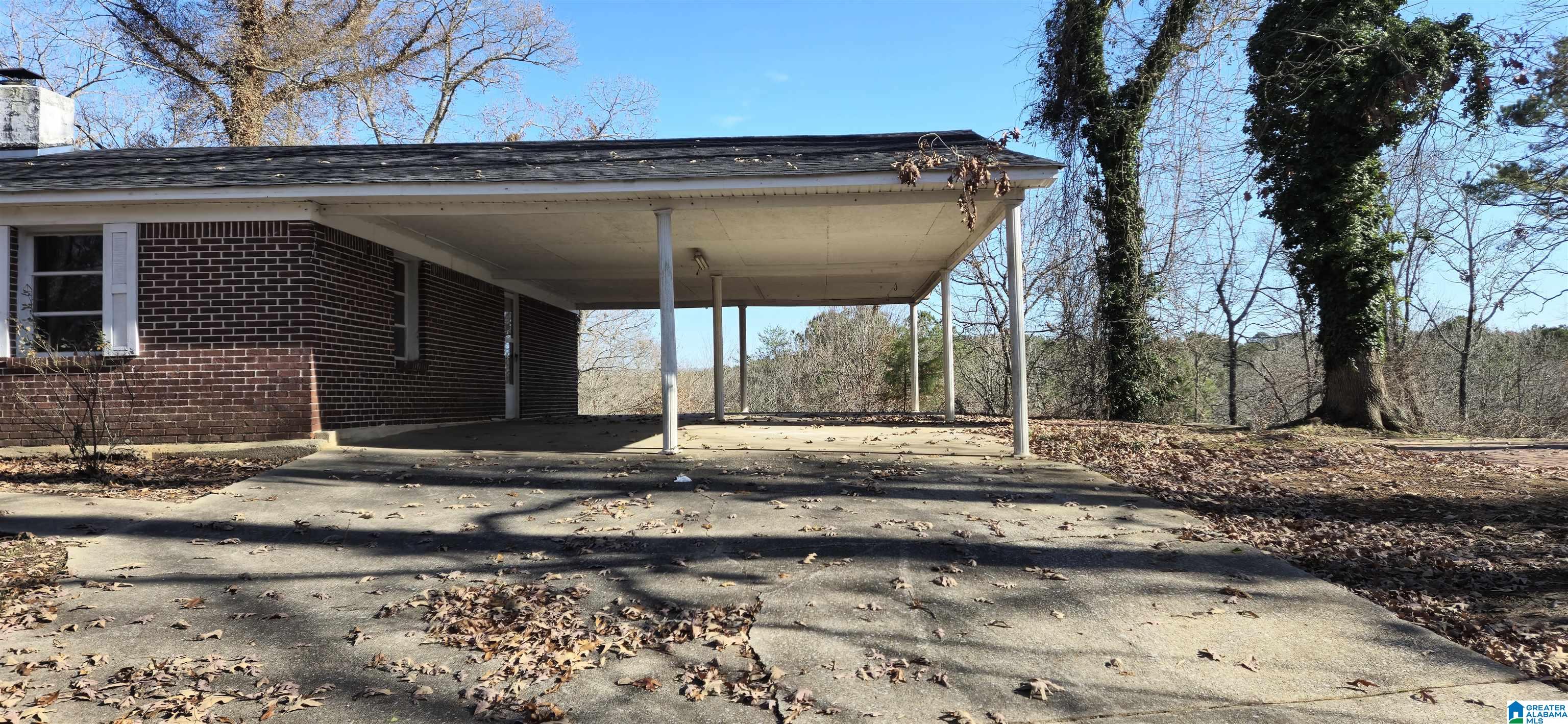 8897 Bradford Trafford Road Pinson, AL 35126 - Photo 2 of 21