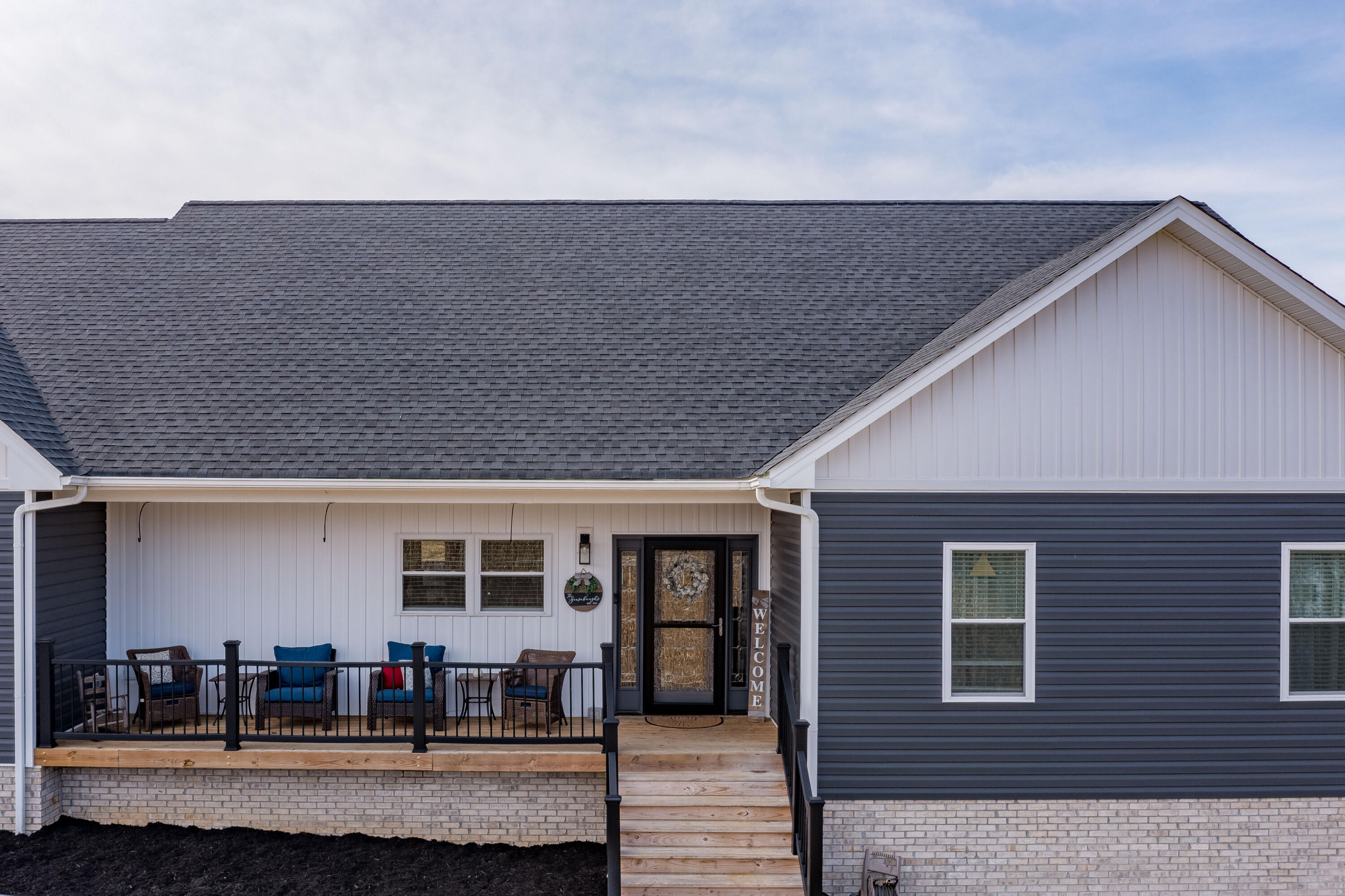 222 Spanish Oak Lane Glade Spring, VA 24340 - Photo 18 of 114 222 Spanish Oak Ln (17 of 113)