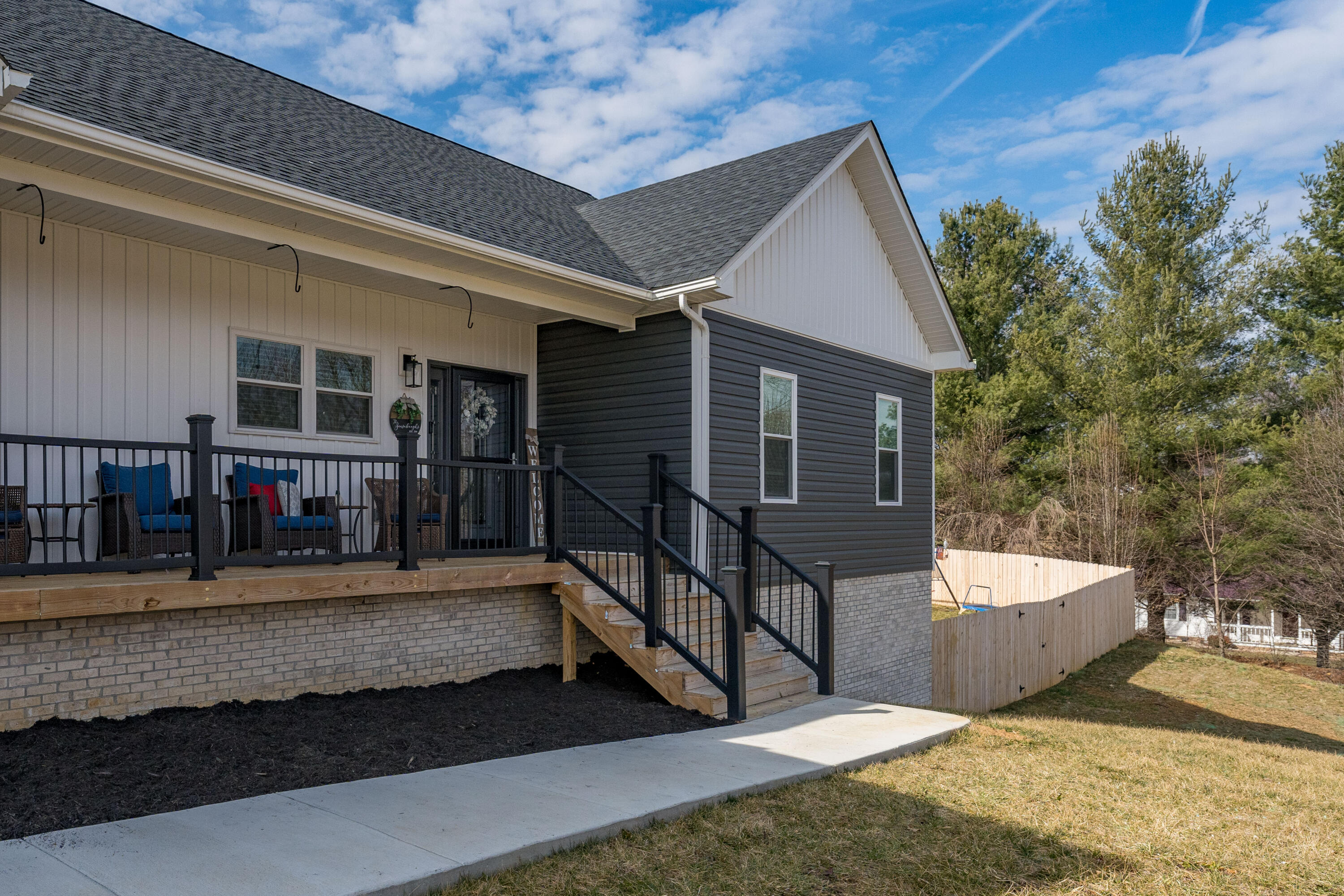 222 Spanish Oak Lane Glade Spring, VA 24340 - Photo 32 of 114 222 Spanish Oak Ln (32 of 113)