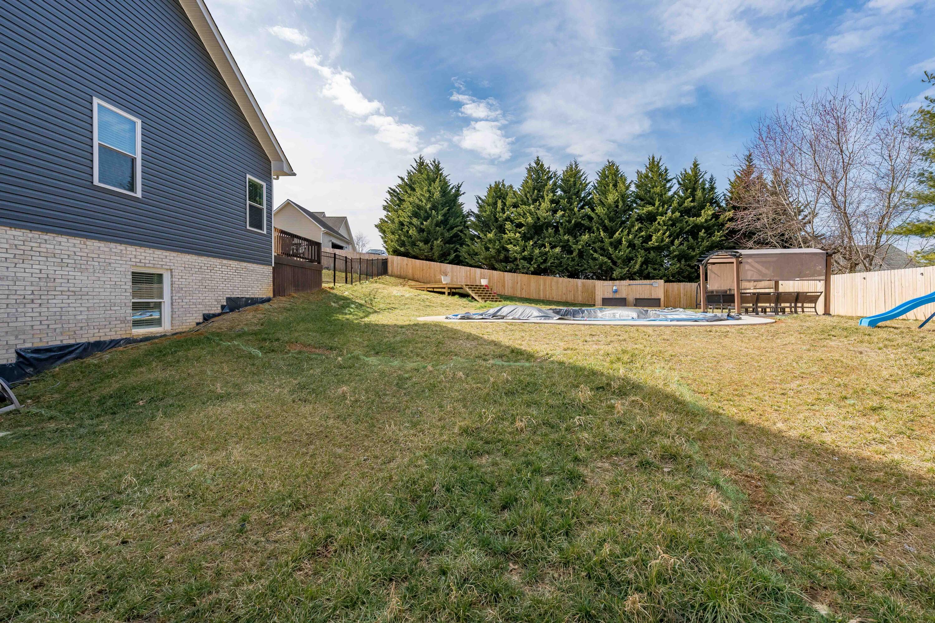 222 Spanish Oak Lane Glade Spring, VA 24340 - Photo 39 of 114 222 Spanish Oak Ln (39 of 113)