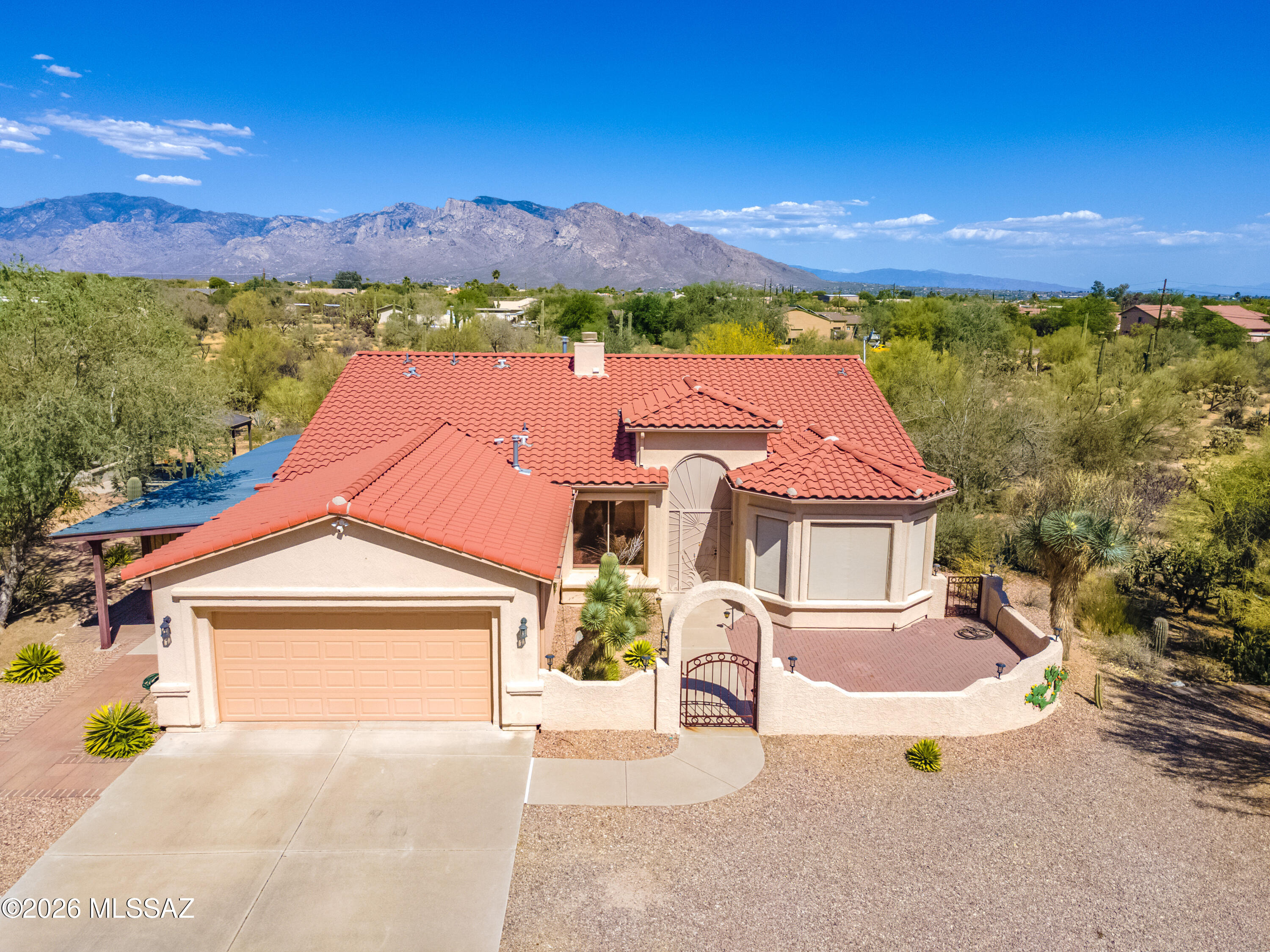 3002 West Oasis Road Tucson, AZ 85742 - Photo 1 of 49 Front Aerial Facade 3002