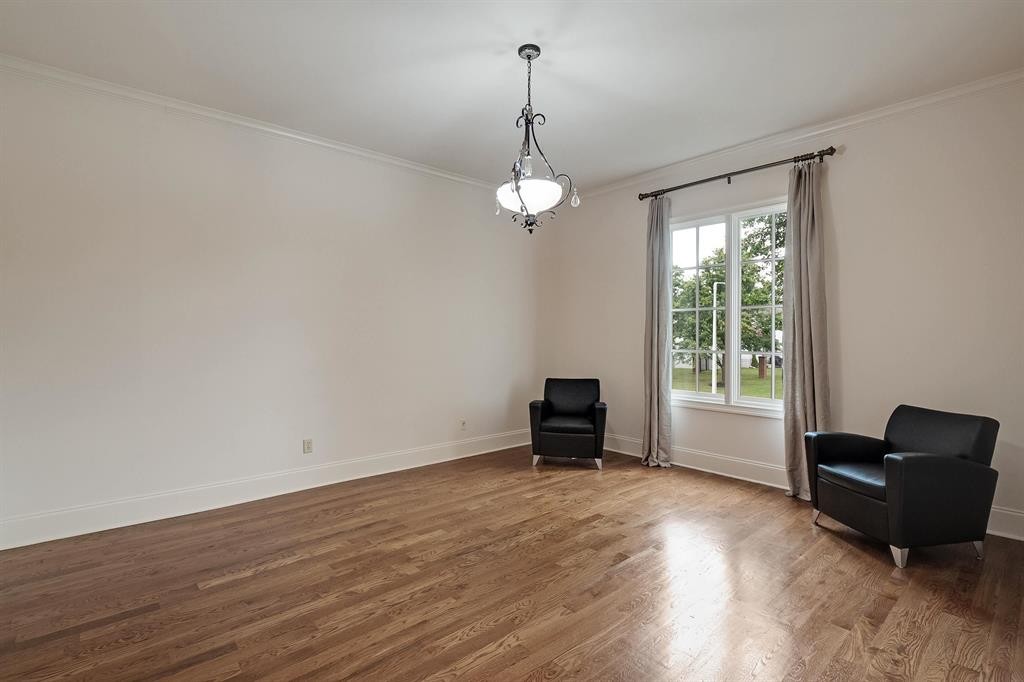 1185 Braystone Trail Collierville, TN 38017 - Photo 13 of 39 a living room with furniture and a window