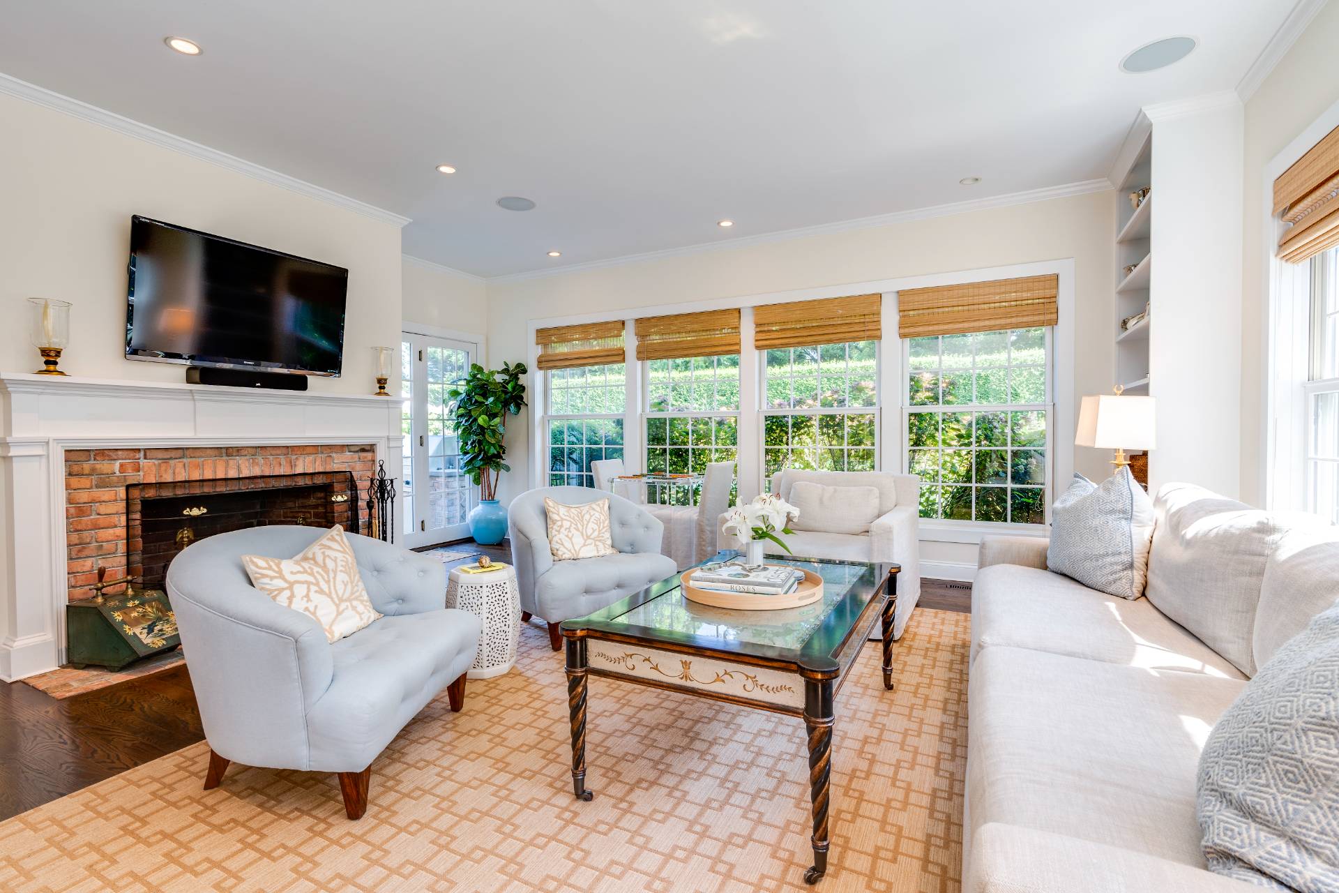 87 Narod Boulevard Water Mill, NY 11976 - Photo 13 of 50