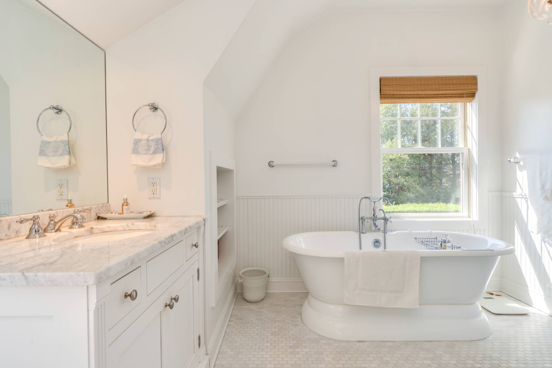 87 Narod Boulevard Water Mill, NY 11976 - Photo 41 of 50