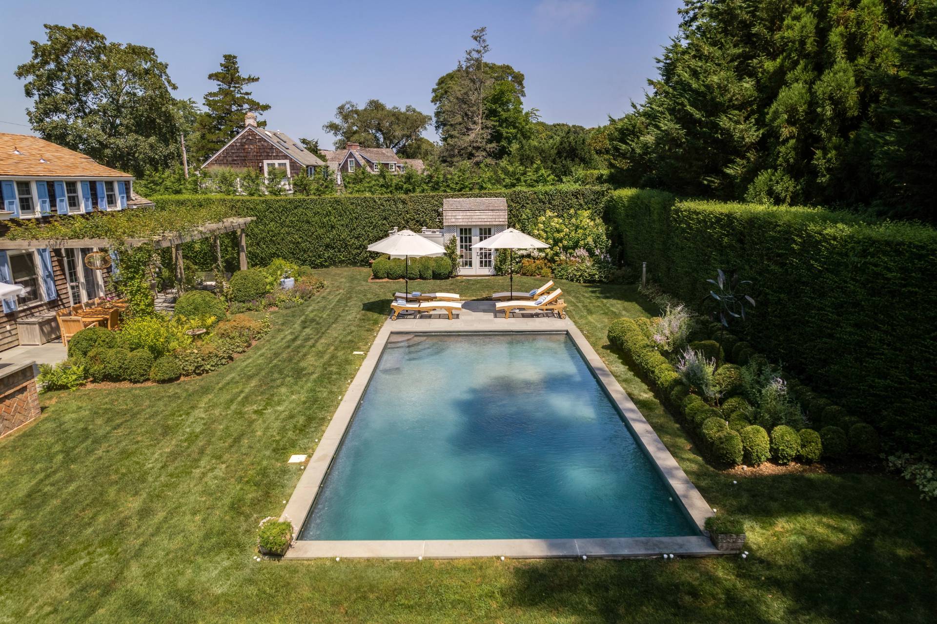 87 Narod Boulevard Water Mill, NY 11976 - Photo 45 of 50