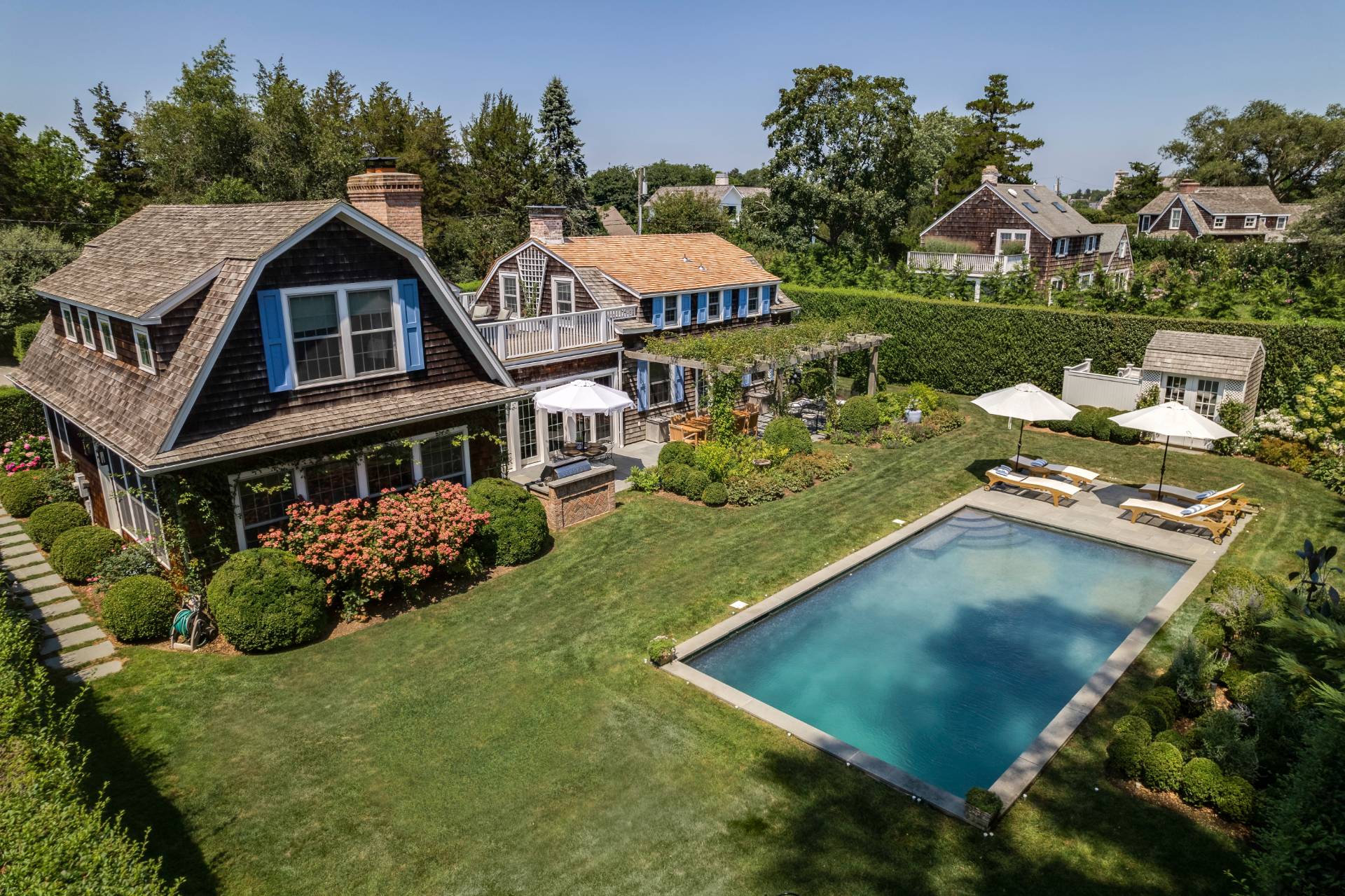 87 Narod Boulevard Water Mill, NY 11976 - Photo 5 of 50