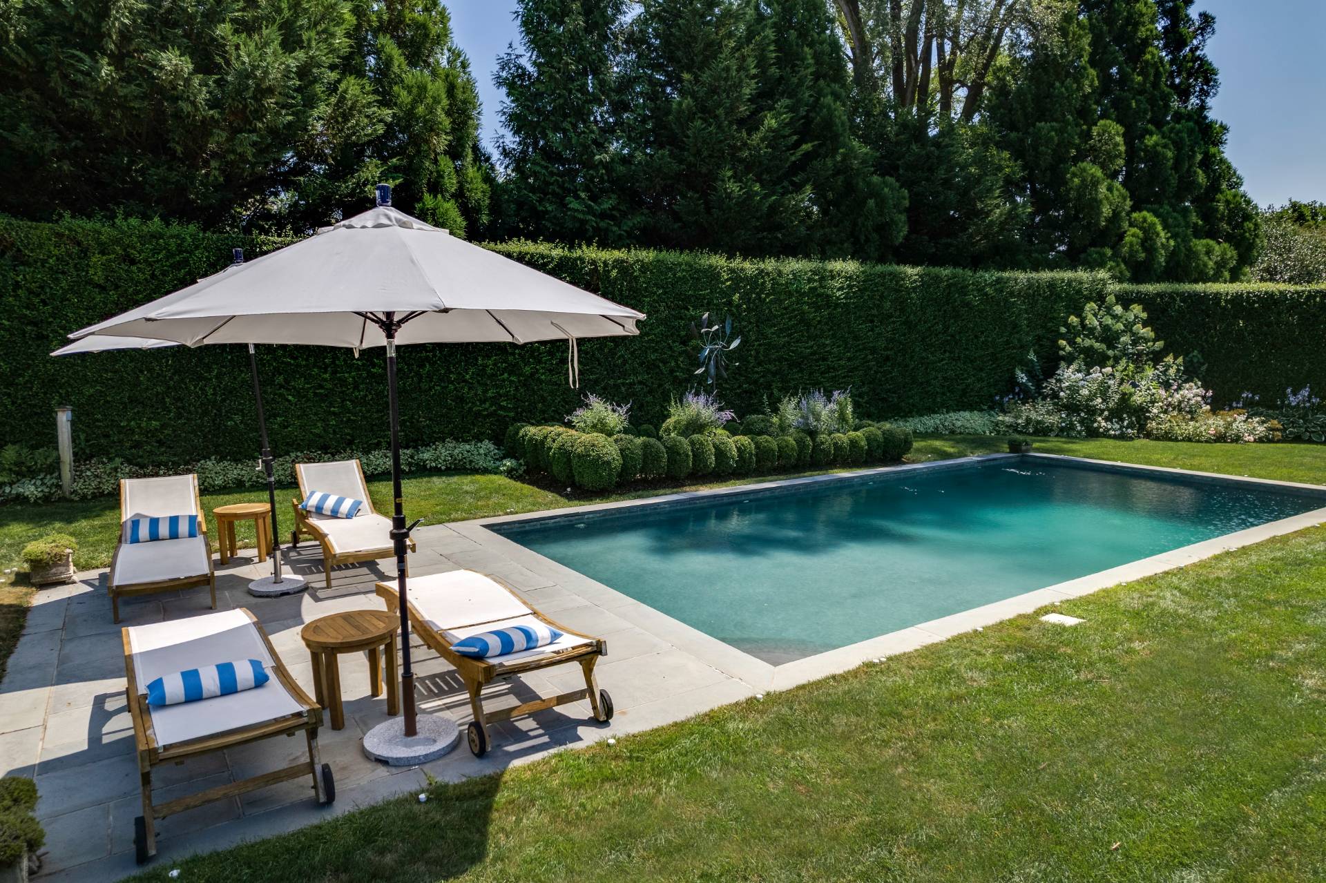 87 Narod Boulevard Water Mill, NY 11976 - Photo 7 of 50