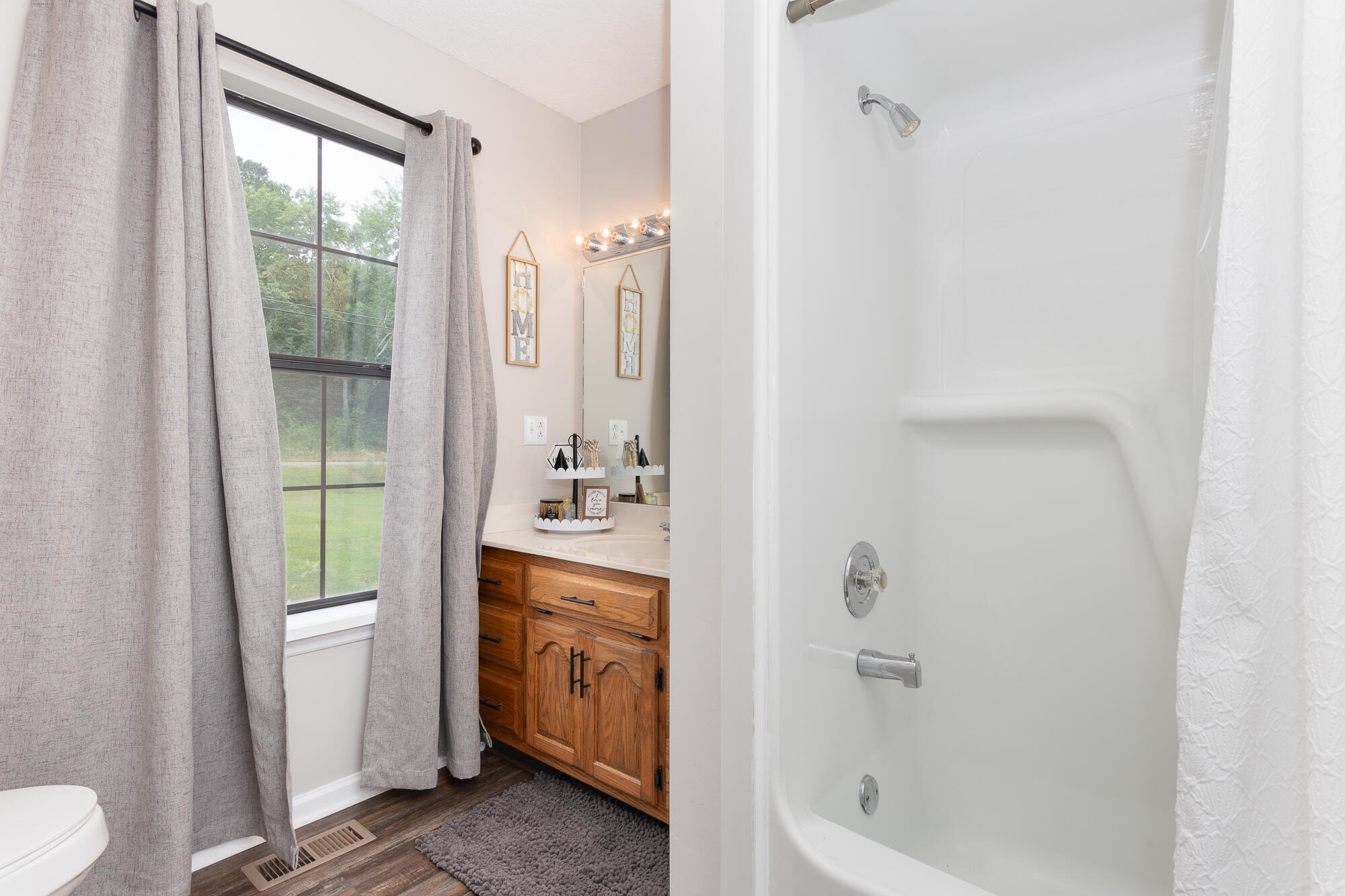 6378 Willow Road Ider, AL 35981 - Photo 17 of 21 20220625_6378Willow__HoltWebb_0060_enfus