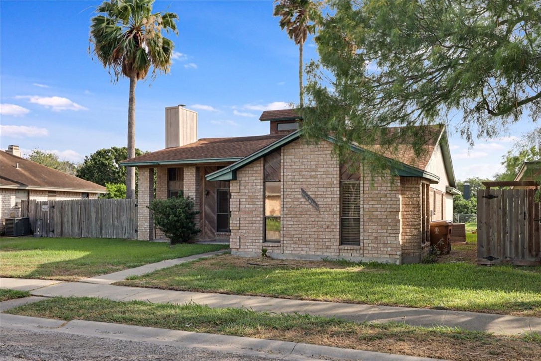 2938 River Crest Road Corpus Christi, TX 78415 - Photo 39 of 39 a front view of a house with garden