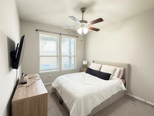 $2,350 | 10947 Cannes Memorial Drive, Houston, TX 77043