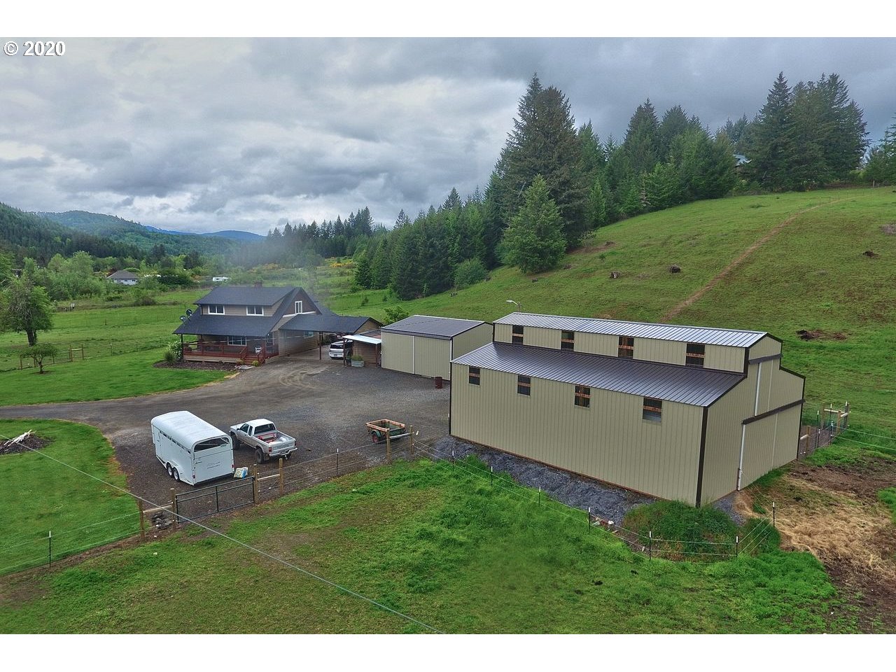 16705 Southwest Gopher Valley Road Sheridan, OR 97378 - Photo 3 of 32 Gallery Image 3