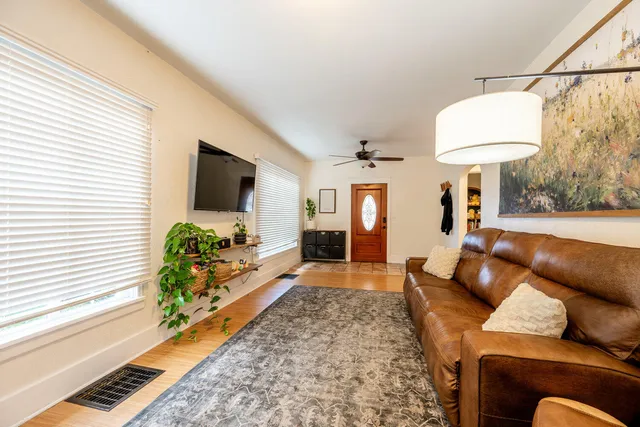 $334,000 | 925 North Sheridan Avenue, Sheridan, WY 82801