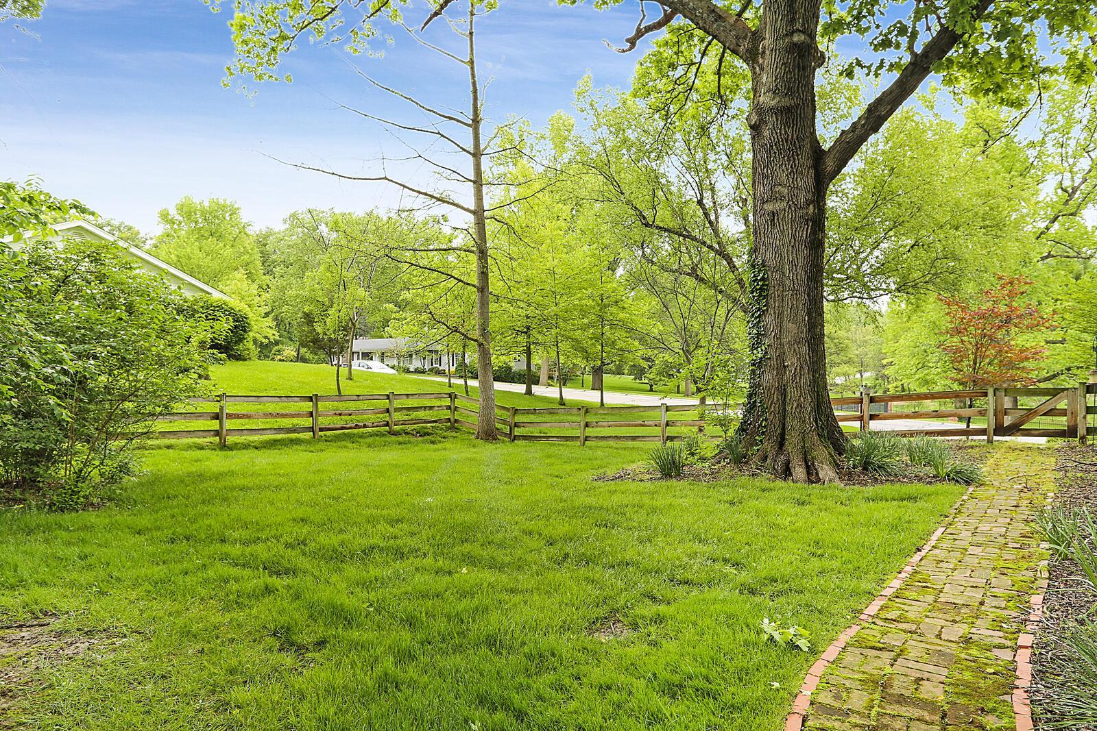 3 Ranch Lane St. Louis, MO 63131 - Photo 28 of 32 Gallery Image 28