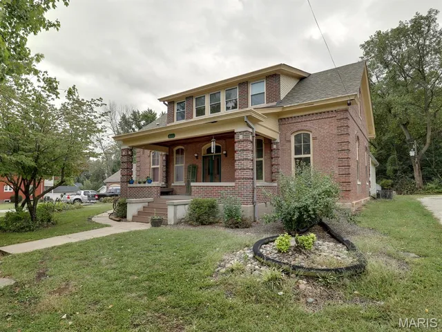 $279,000 | 815 Washington Street, Canton, MO 63435