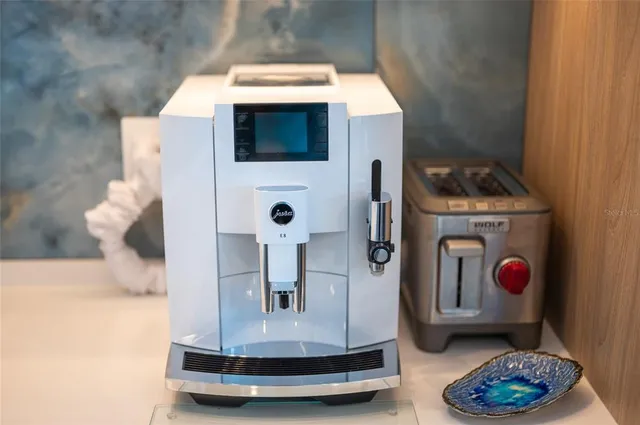 $12,000 | 1155 North Gulfstream Avenue, Unit 1607, Sarasota, FL 34236