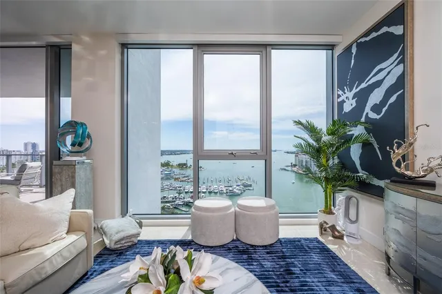 $12,000 | 1155 North Gulfstream Avenue, Unit 1607, Sarasota, FL 34236