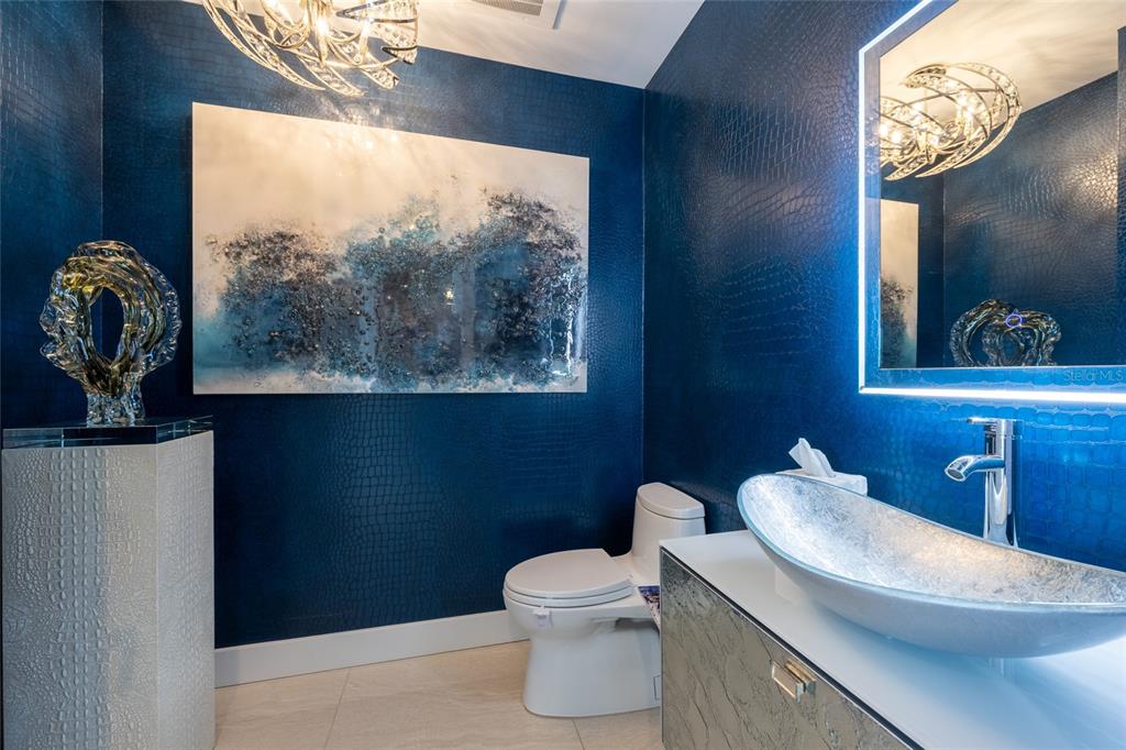 1155 North Gulfstream Avenue, Unit 1607 Sarasota, FL 34236 - Photo 23 of 80