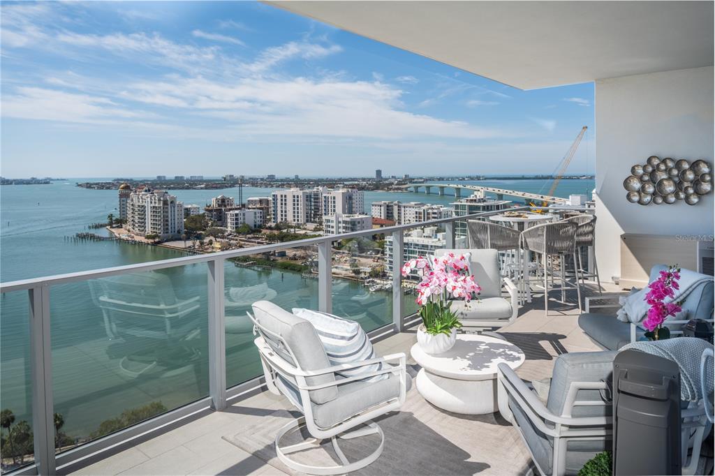 1155 North Gulfstream Avenue, Unit 1607 Sarasota, FL 34236 - Photo 3 of 80