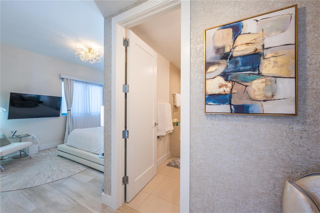 1155 North Gulfstream Avenue, Unit 1607 Sarasota, FL 34236 - Photo 39 of 80