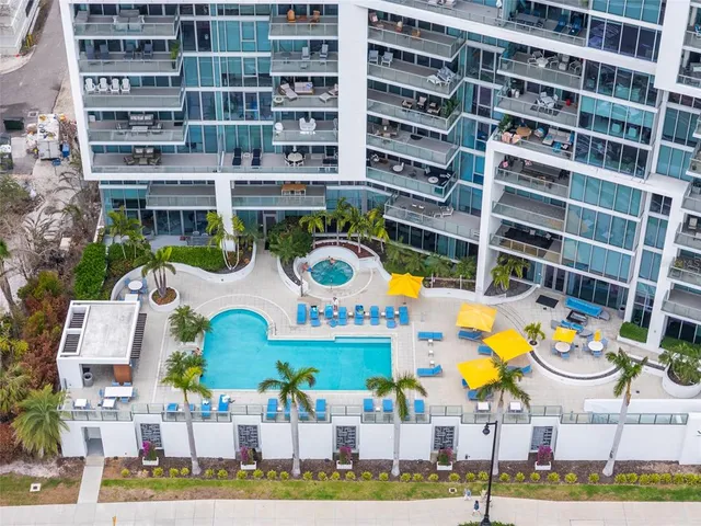 $12,000 | 1155 North Gulfstream Avenue, Unit 1607, Sarasota, FL 34236