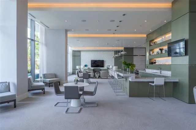 $12,000 | 1155 North Gulfstream Avenue, Unit 1607, Sarasota, FL 34236