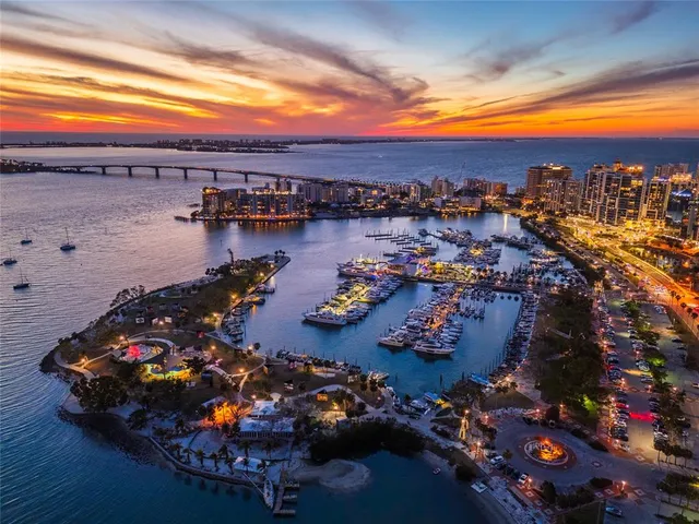 $12,000 | 1155 North Gulfstream Avenue, Unit 1607, Sarasota, FL 34236