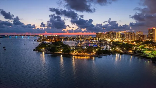 $12,000 | 1155 North Gulfstream Avenue, Unit 1607, Sarasota, FL 34236