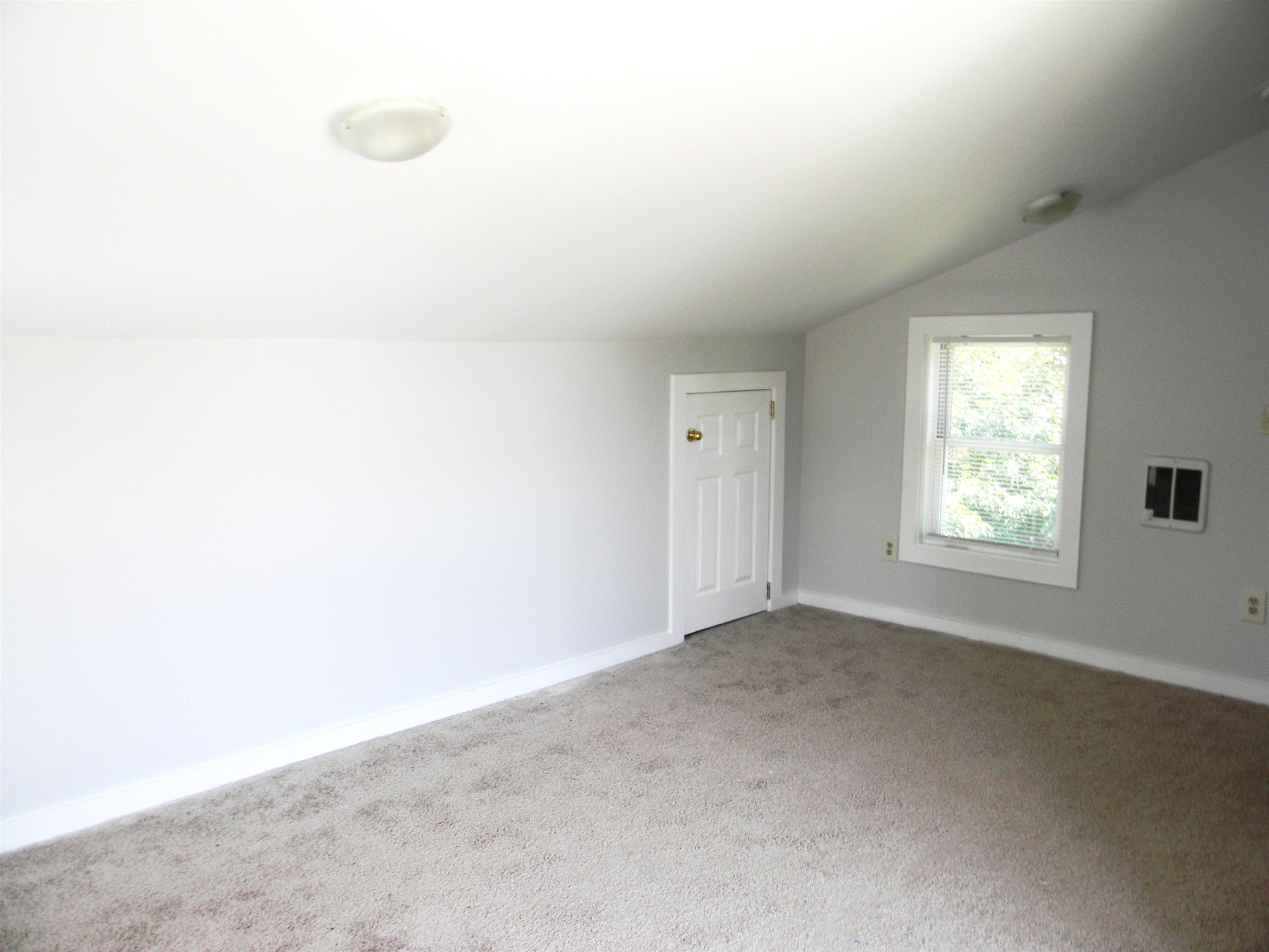 43 Rte 125, Unit 3 Kingston, NH 03848 - Photo 8 of 10