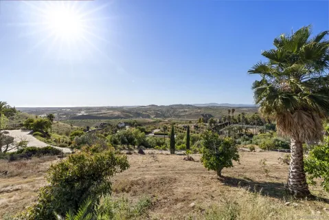 $2,400,000 | 1403 Chariot Court, Bonsall, CA 92003