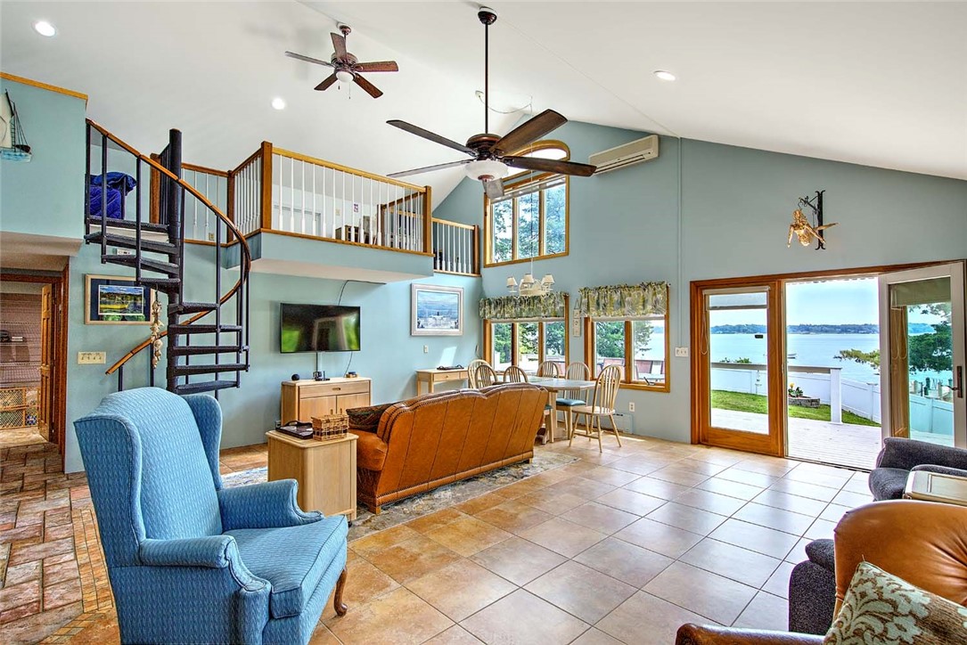 1680 Drift Road Westport, MA 02790 - Photo 11 of 32