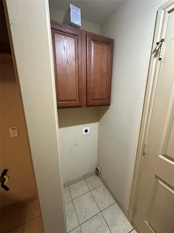 $2,100 | 3812 Vista Mar Drive, Fort Worth, TX 76040