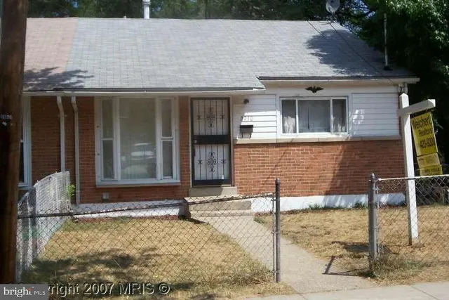 $329,900 | 2710 Afton Street, Temple Hills, MD 20748