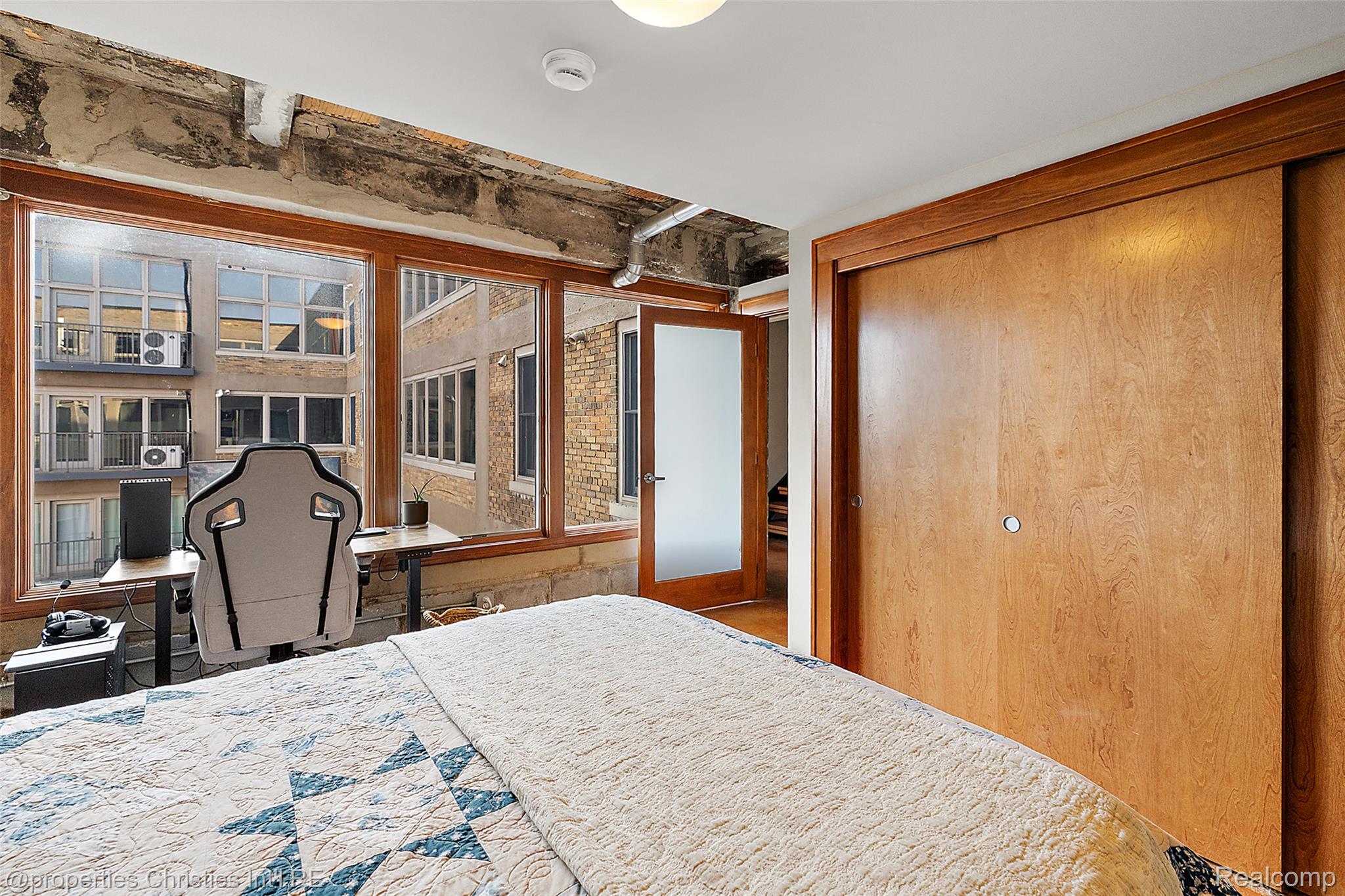 2915 John R Street, Unit 710 Detroit, MI 48201 - Photo 17 of 35 2915 John R Unit 710-17.jpg
