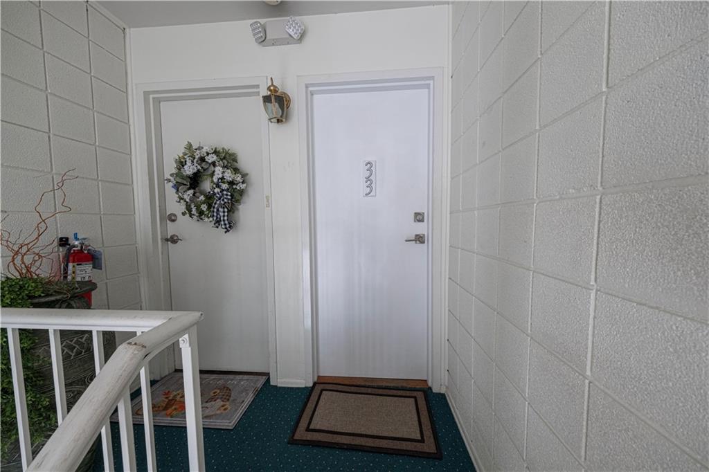 65 Darlington Road, Unit 33B Beaver Falls, PA 15010 - Photo 3 of 21 Gallery Image 3