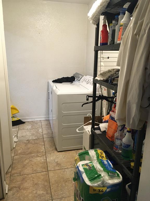 13403 Highway 157 Haughton, LA 71037 - Photo 18 of 40 a room with storage and utility