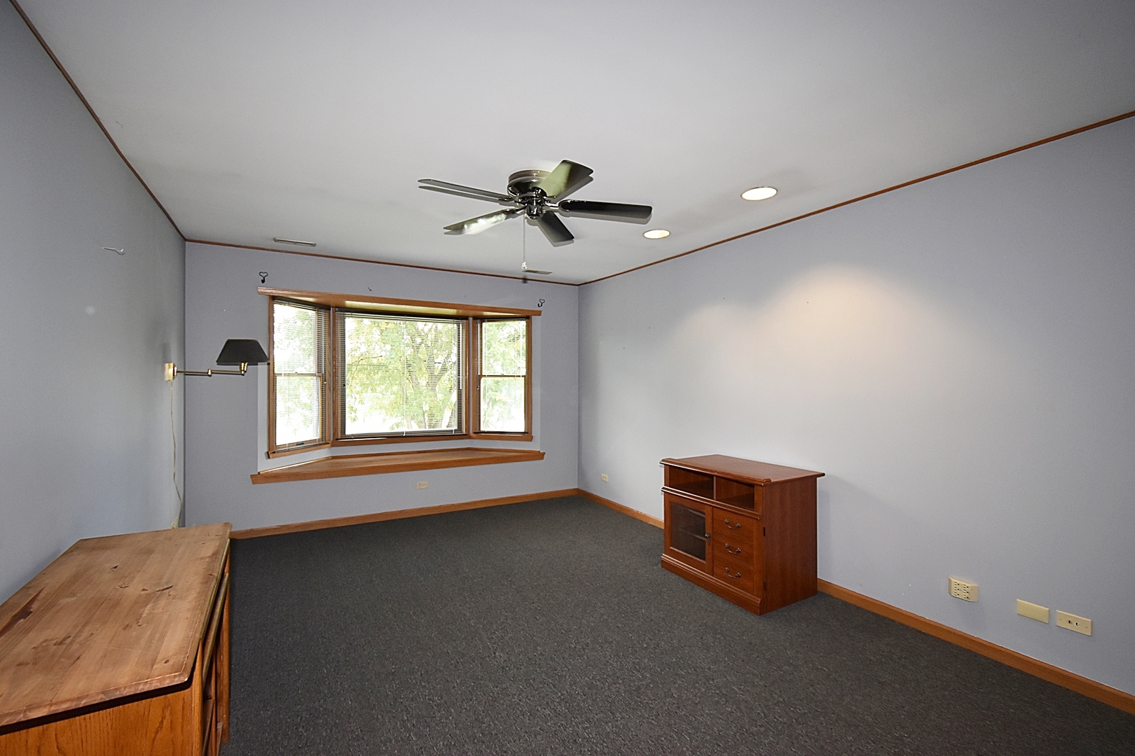 1590 Church Road Aurora, IL 60505 - Photo 30 of 48 Gallery Image 30