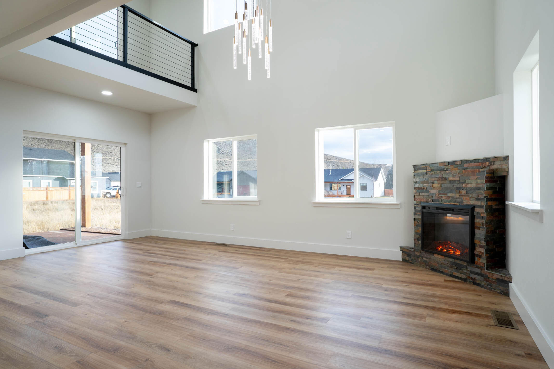 124 Cowcatcher Loop Bellevue, ID 83313 - Photo 8 of 57 Living