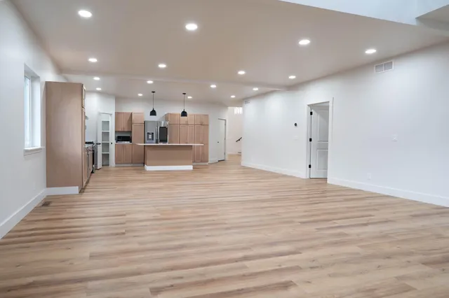 $1,200,000 | 124 Cowcatcher Loop, Bellevue, ID 83313