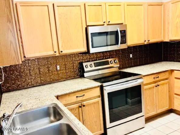 $1,650 | 4464 Highland Road, Unit 803, Baton Rouge, LA 70808