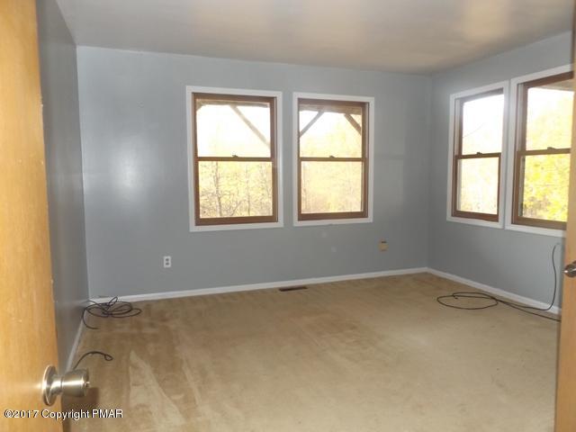 3580 High Crest Road Canadensis, PA 18325 - Photo 6 of 10 mstrbdrm