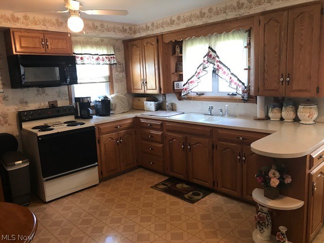 1139 Raff Road Southwest Canton, OH 44710 - Photo 3 of 21 Gallery Image 3