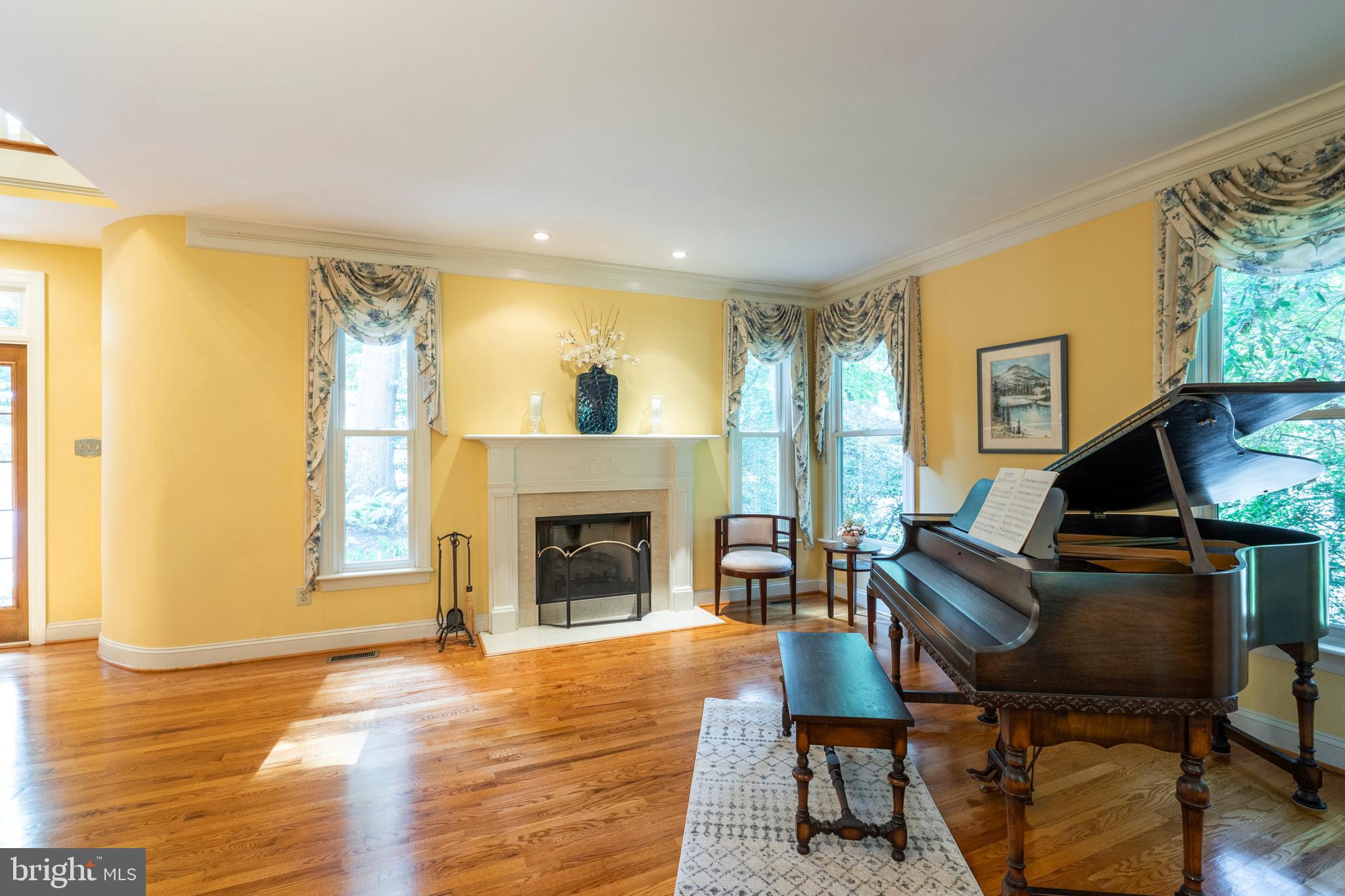 124 Marple Road Haverford, PA 19041 - Photo 6 of 55 Living Room