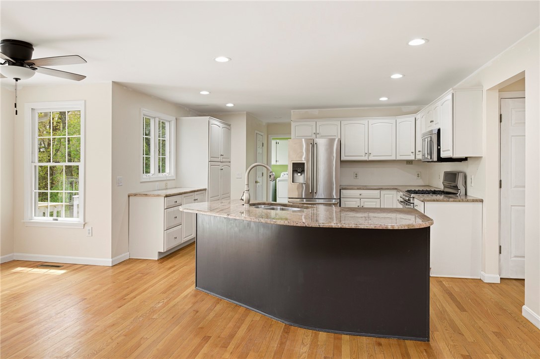 30 Wicklow Road Westerly, RI 02891 - Photo 25 of 49